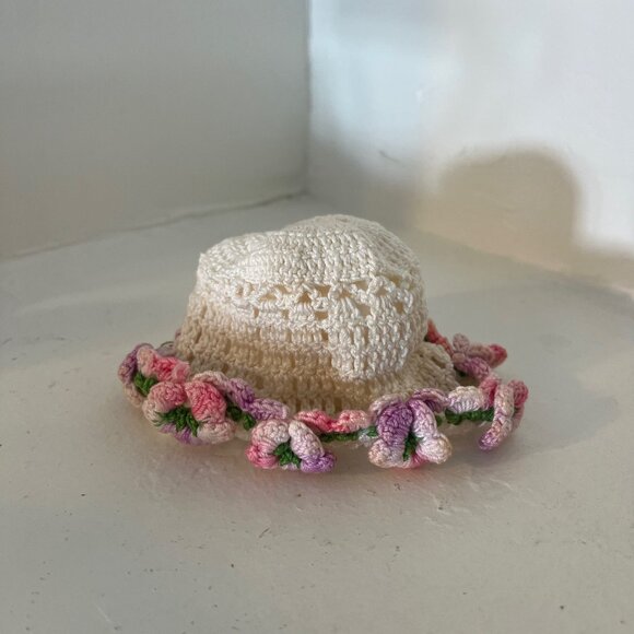 Vintage Dark Green Dressmaker Doll Coat w/ Crochet Flower Hat & Mini Hanger - Picture 8 of 10